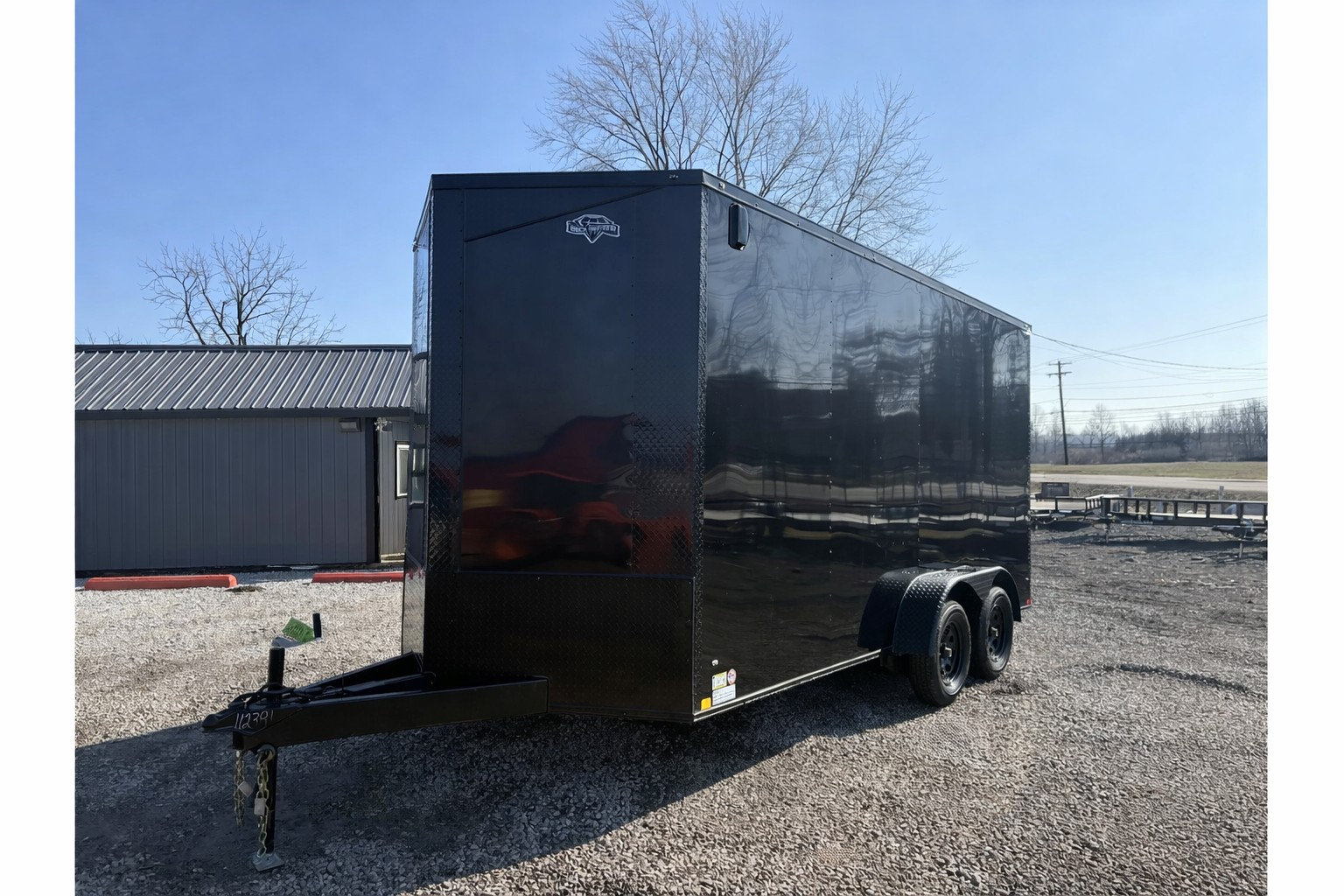 16' Enclosed Trailer thumbnail 4